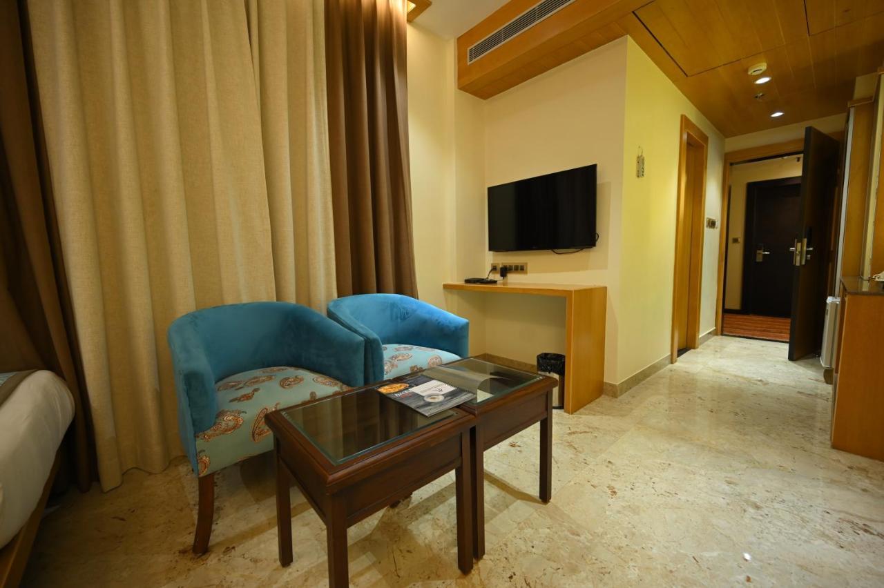 The Royal Class Hotel Gwalior Εξωτερικό φωτογραφία
