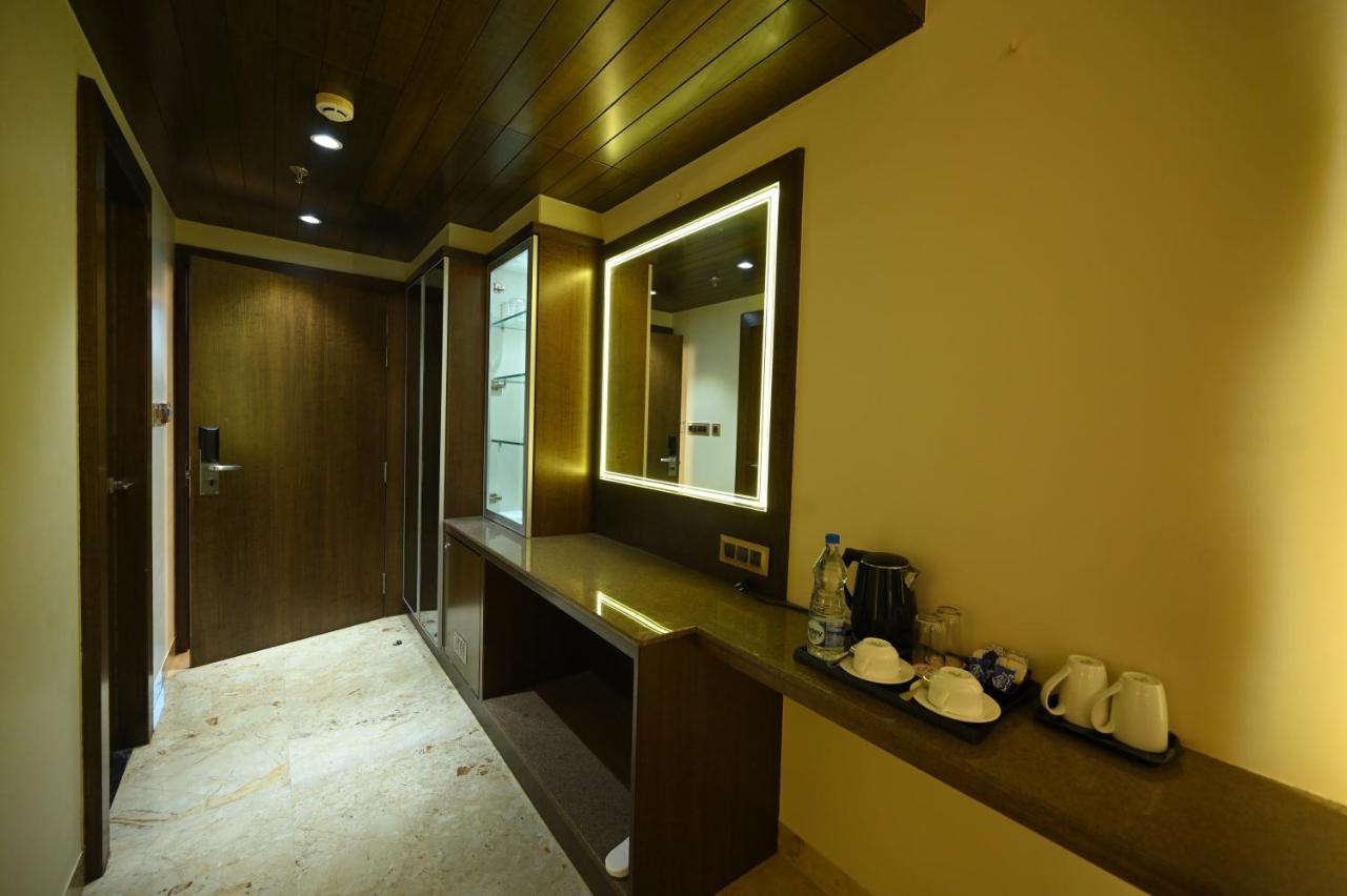 The Royal Class Hotel Gwalior Εξωτερικό φωτογραφία