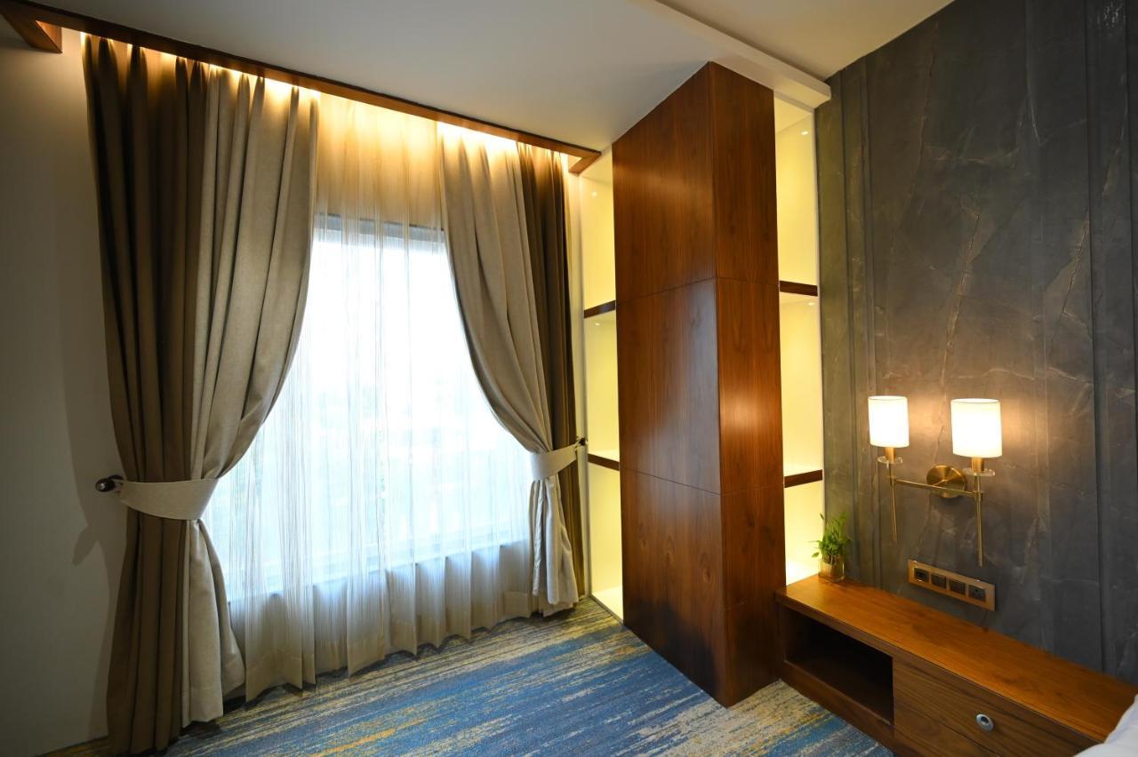 The Royal Class Hotel Gwalior Εξωτερικό φωτογραφία