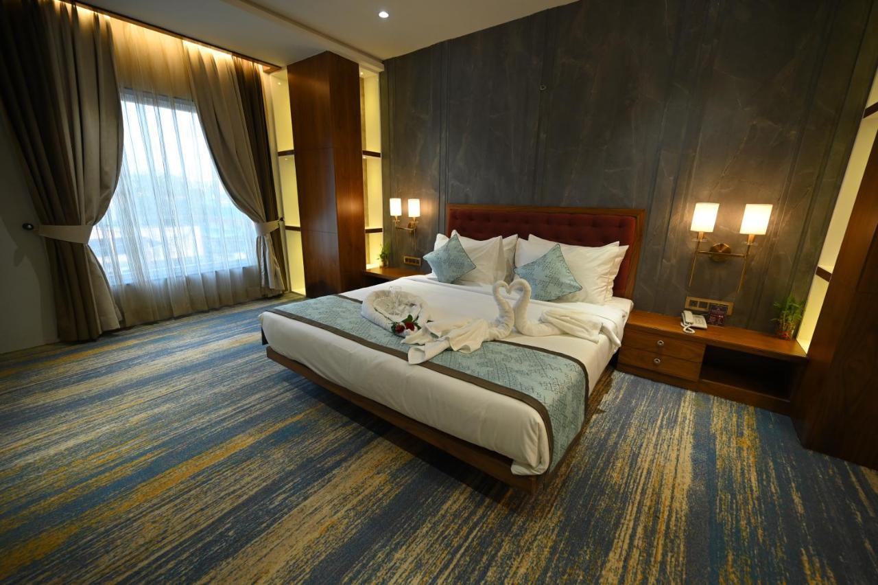 The Royal Class Hotel Gwalior Εξωτερικό φωτογραφία