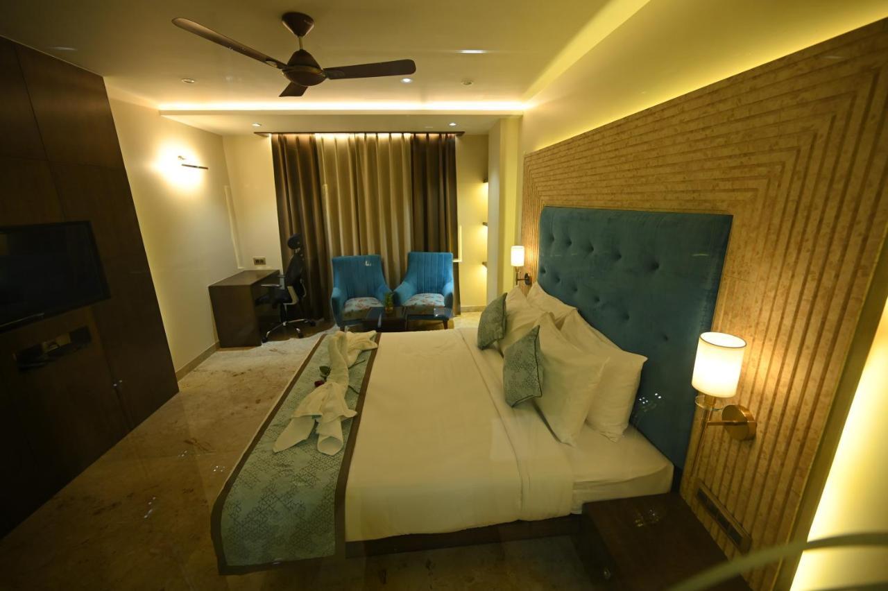 The Royal Class Hotel Gwalior Εξωτερικό φωτογραφία